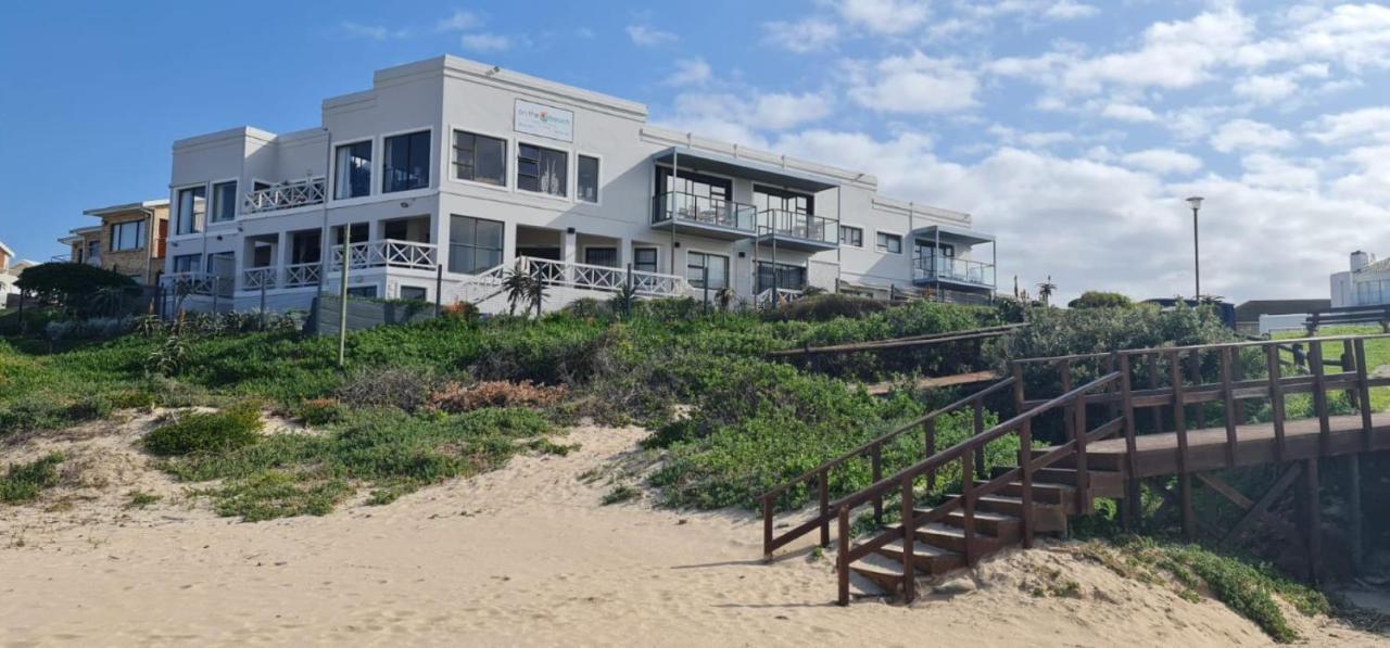 On the Beach pensión Jeffreys Bay Exterior foto