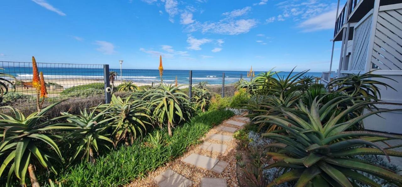 On the Beach pensión Jeffreys Bay Exterior foto